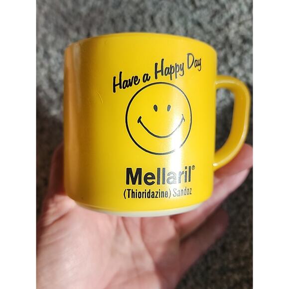 Mellaril Pharmaceutical Advertising Mug yellow milk glass federal Glass VTG - Picture 13 of 14